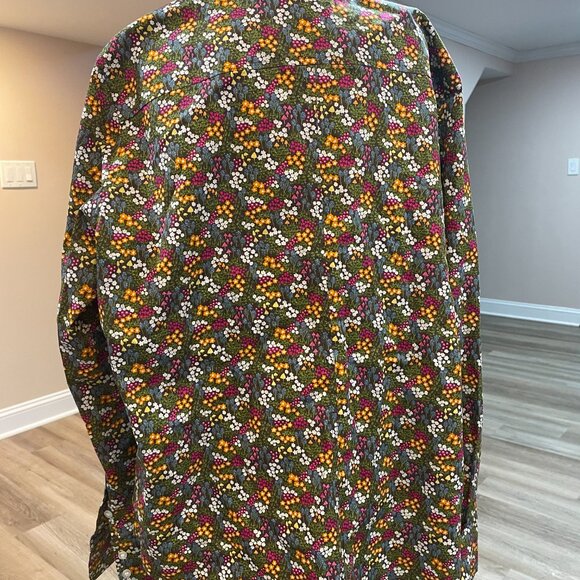 GFW Button Up Shirt, size 16 - Picture 3 of 4